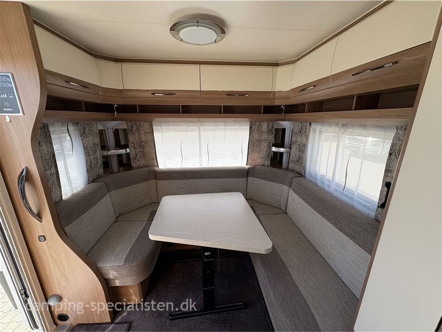Hobby De Luxe 495 UL DK line